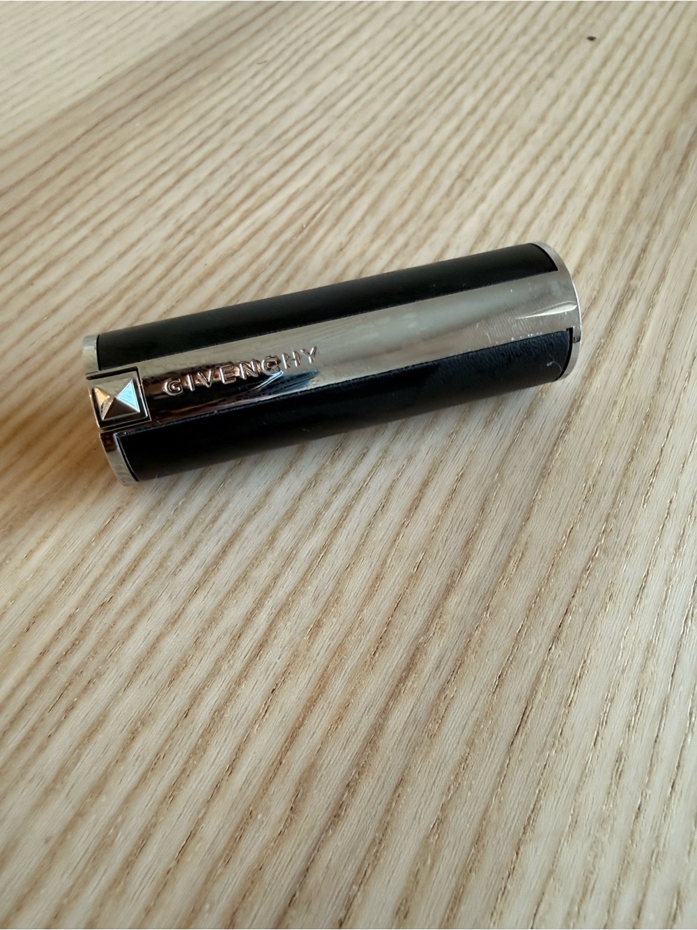 Givenchy Le Rouge Lipstick Classic True Red Luxury Designer Makeup Satin Finish - Picture 2 of 2
